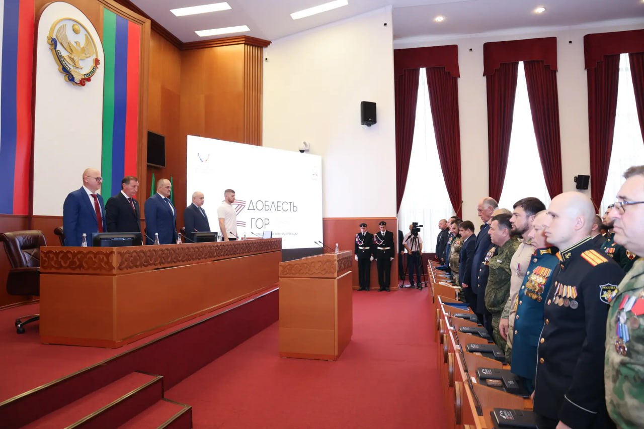 Опытные наставники, известные спикеры, практические задания: как будет проходить обучение участников программы «Доблесть гор»?