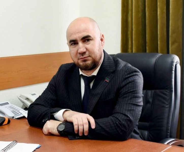 Участник программы «Доблесть гор» и председатель Комитета НС РД по делам ветеранов и участников СВО, Абдулла Магомедов рассказал о принятых законодательных инициативах, мерах поддержки, гуманитарной помощи и ключевых задачах на ближайшую перспективу