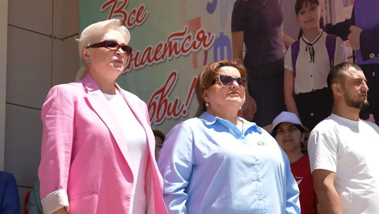 В Республиканском центре образования открылся лагерь «Совушка»
