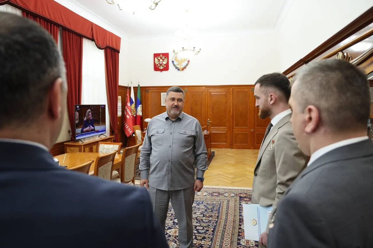Фёдор Щукин встретился с участниками программы «Время героев»
